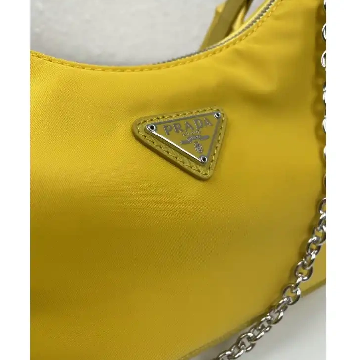 Fashionrepsfam ru Bags 20DJ570095 Prada 0714